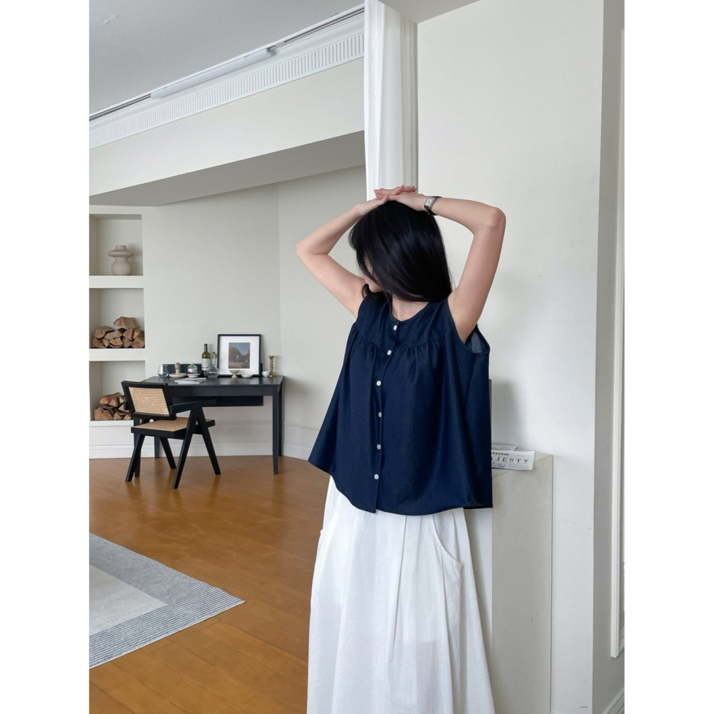 VENUSY｜正韓🇰🇷 - 韓國女裝｜牛仔抓皺背心-細節圖9