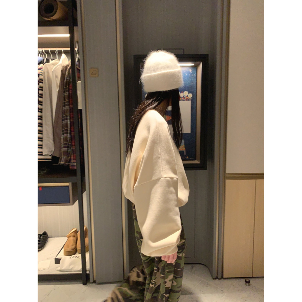 VENUSY｜正韓🇰🇷 - 正版Disney☻ formal ♡ 韓國熱門設計師｜迪士尼唐老鴨刷毛T恤 韓國T恤-細節圖2