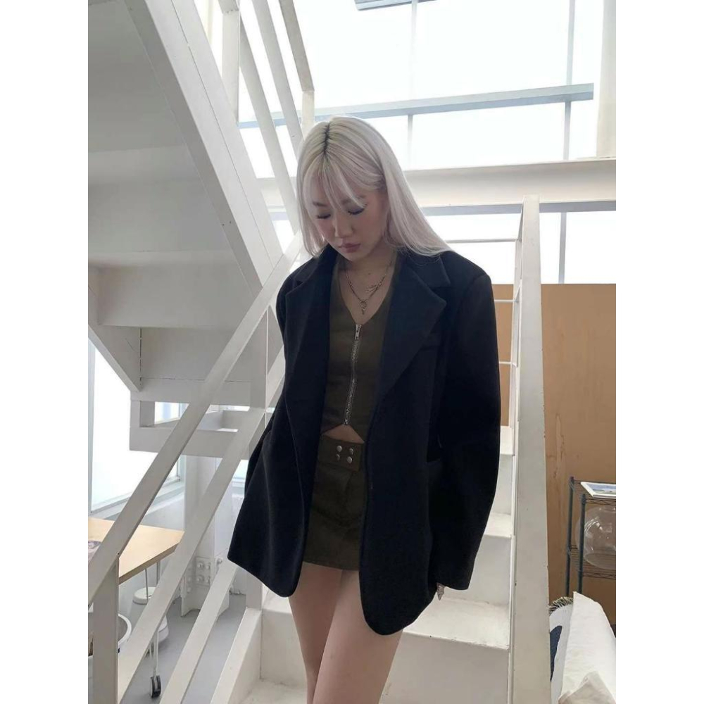 【羊毛極美】韓女衣櫥必備 VENUSY｜正韓🇰🇷 - 韓國東大門空運直送台灣｜羊毛半長厚大衣-細節圖9