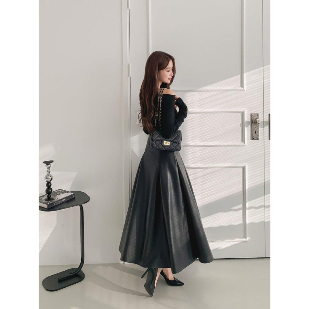 【顯瘦A字】VENUSY｜正韓🇰🇷 - 韓國東大門空運直送台灣｜赫本皮革長款傘裙-細節圖6