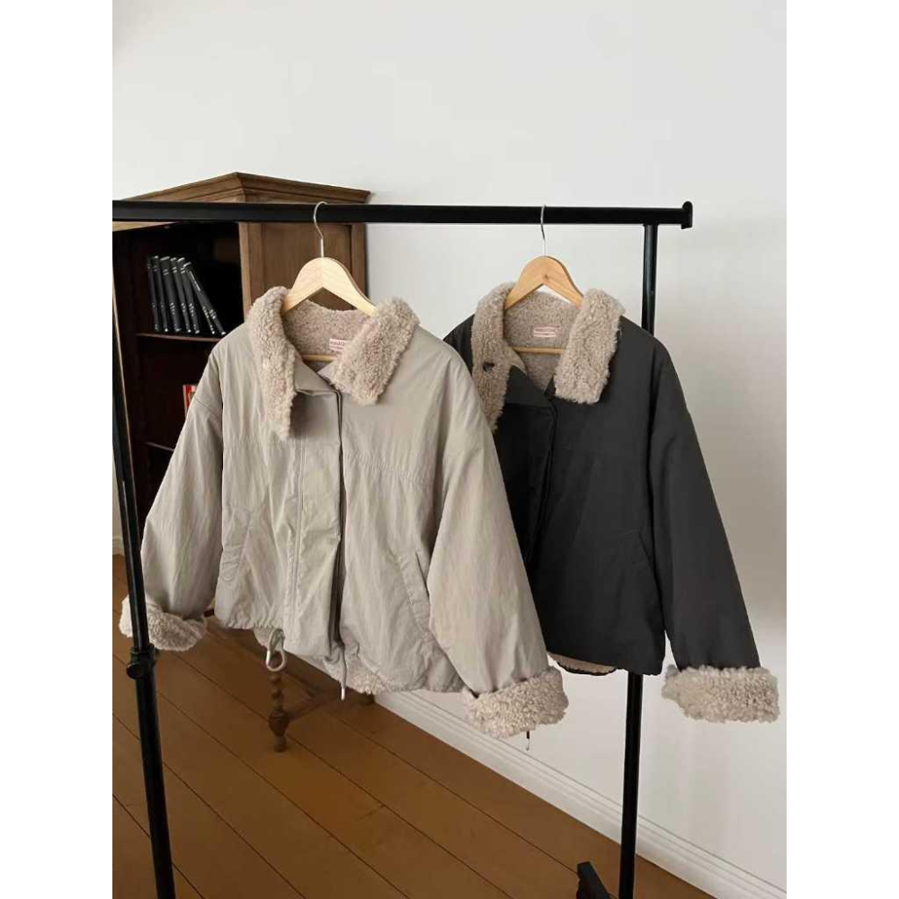 【保暖羊羔毛】VENUSY｜正韓🇰🇷 - 韓國東大門空運直送台灣｜麻糬羊毛撞色絨領外套-細節圖4