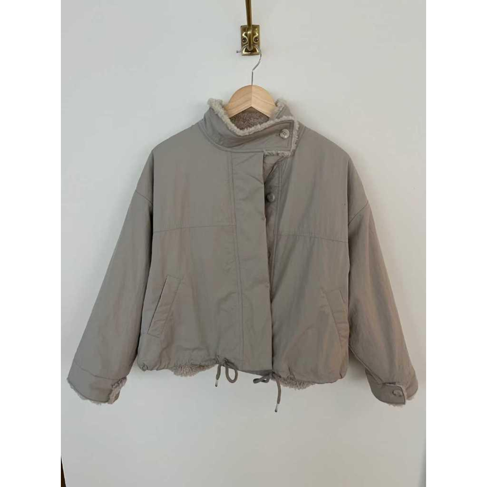 【保暖羊羔毛】VENUSY｜正韓🇰🇷 - 韓國東大門空運直送台灣｜麻糬羊毛撞色絨領外套-細節圖8