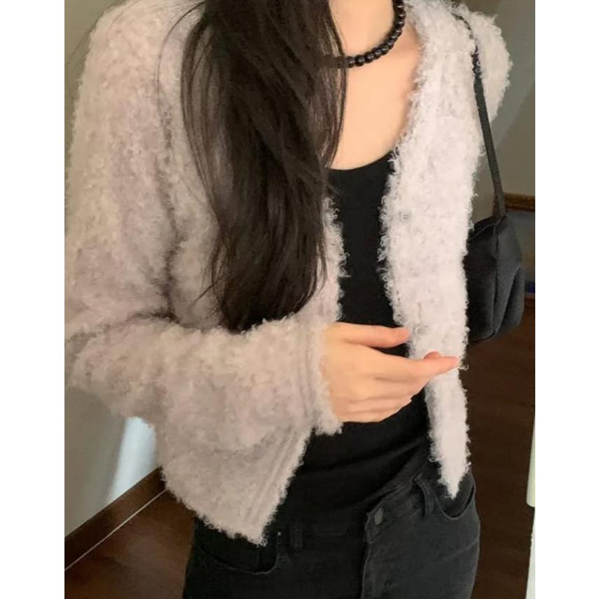 【冬日戀愛】VENUSY｜正韓🇰🇷 - 韓國東大門空運直送台灣｜毛絨感短版針織外套-細節圖5