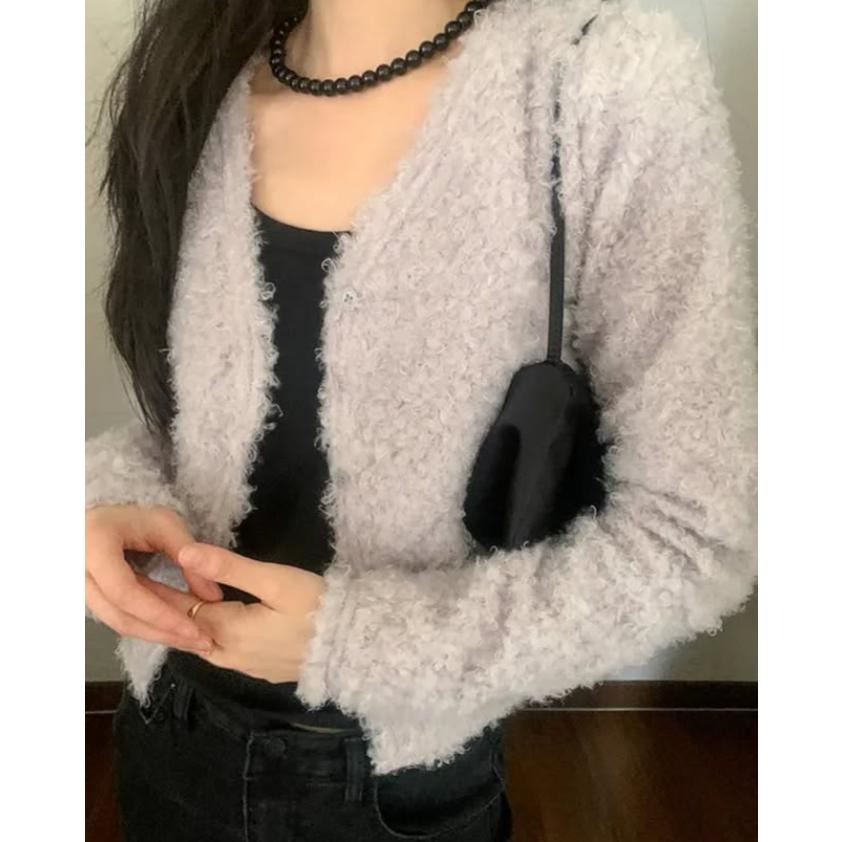【春日戀愛】VENUSY｜正韓🇰🇷 - 韓國東大門空運直送台灣｜毛絨感短版針織外套-細節圖7