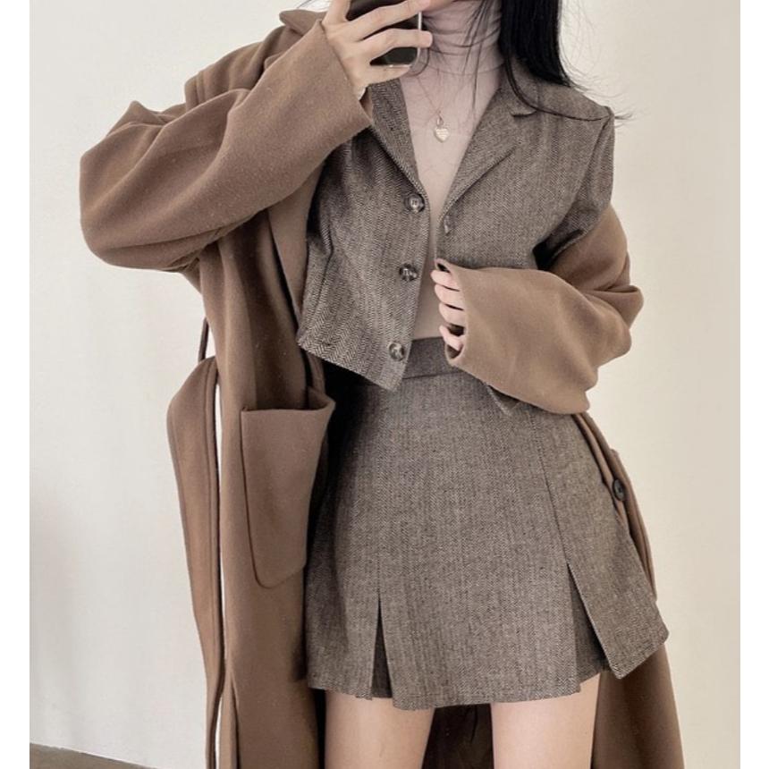 【韓系氣質】VENUSY｜正韓🇰🇷 - 韓國東大門空運直送台灣｜小香風短版外套＋開衩短裙 (套裝)-細節圖2