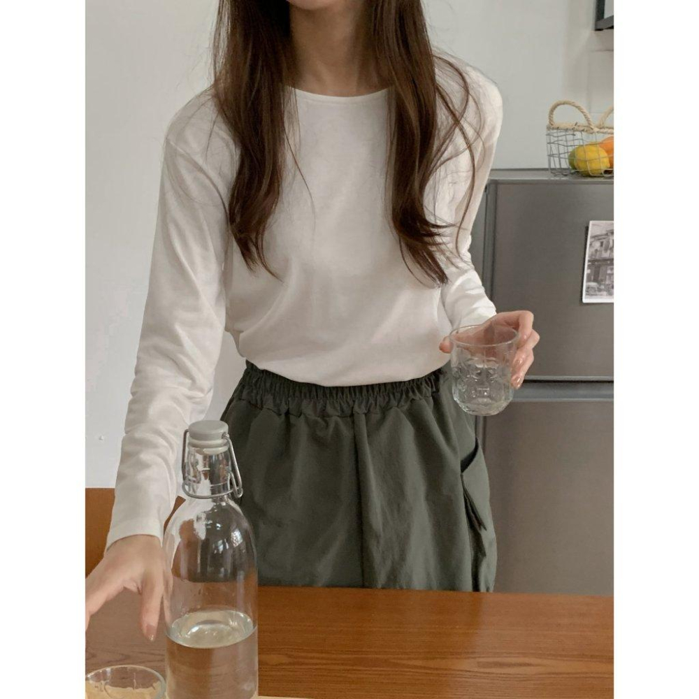 【內刷毛親膚保暖】VENUSY｜正韓🇰🇷 - 韓國東大門空運直送台灣｜圓領基本款長袖T恤 內搭 發熱衣-細節圖5