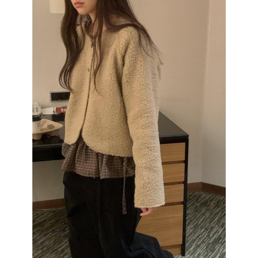 【冬季必備·保暖抓絨】VENUSY｜正韓🇰🇷 - 韓國東大門空運直送台灣｜鈕扣羔羊絨外套 開襟衫-細節圖4