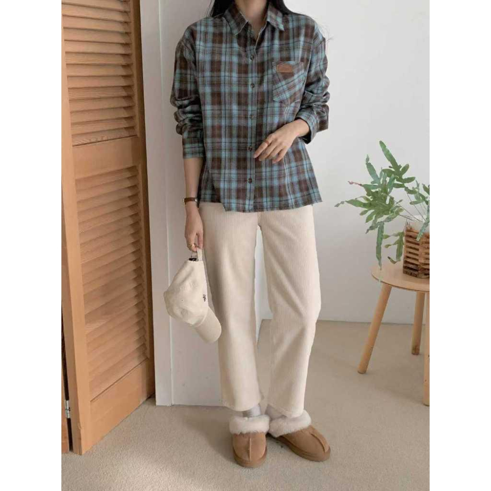 【質感秋冬】VENUSY｜正韓🇰🇷 - 韓國東大門空運直送台灣｜刷毛格紋皮標拼接襯衫-細節圖5