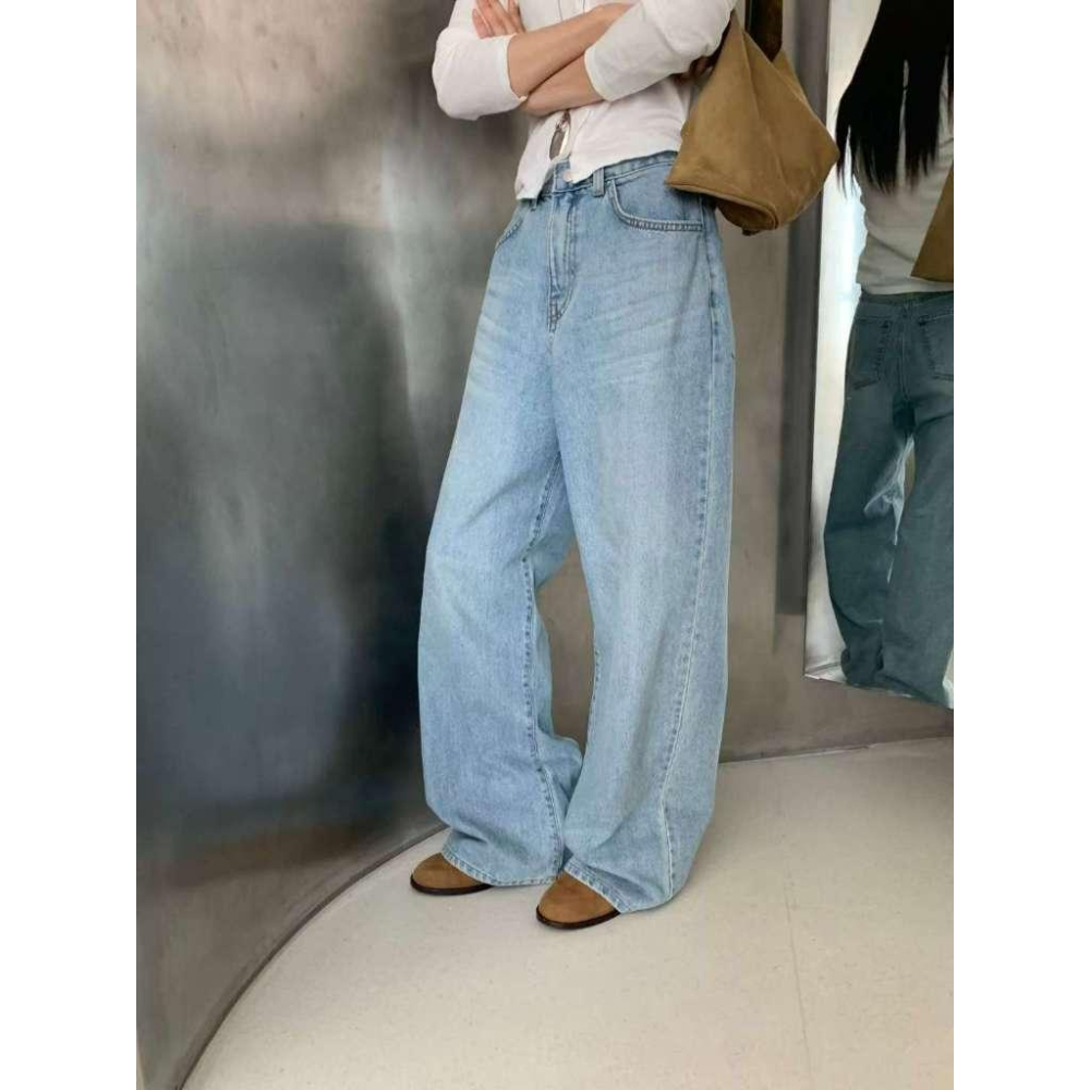 【100%棉】VENUSY｜正韓🇰🇷 - 韓國東大門空運直送台灣｜寬鬆淺藍色牛仔褲-細節圖2