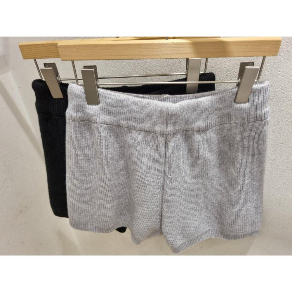 【100% 純棉】VENUSY｜正韓🇰🇷 - 韓國東大門空運直送台灣｜針織彈力腰牛奶短褲-細節圖5