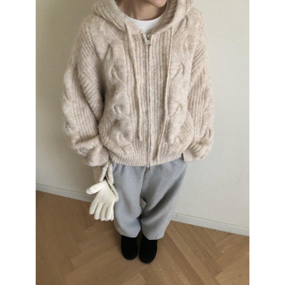 【寬鬆慵懶氛圍感】VENUSY｜正韓🇰🇷 - 韓國東大門空運直送台灣｜粗花連帽羊毛針織外套-細節圖5