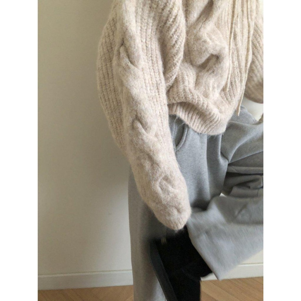 【寬鬆慵懶氛圍感】VENUSY｜正韓🇰🇷 - 韓國東大門空運直送台灣｜粗花連帽羊毛針織外套-細節圖7