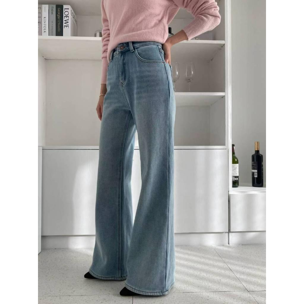 【內加絨修身顯瘦】VENUSY｜正韓🇰🇷 - 韓國東大門空運直送台灣｜貂絨刷毛喇叭牛仔褲 內刷毛-細節圖2