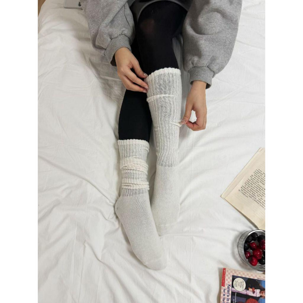 【怕冷女孩必收-暖羊毛】VENUSY｜正韓🇰🇷 - 韓國東大門空運直送台灣｜羊毛及膝襪 長襪-細節圖3