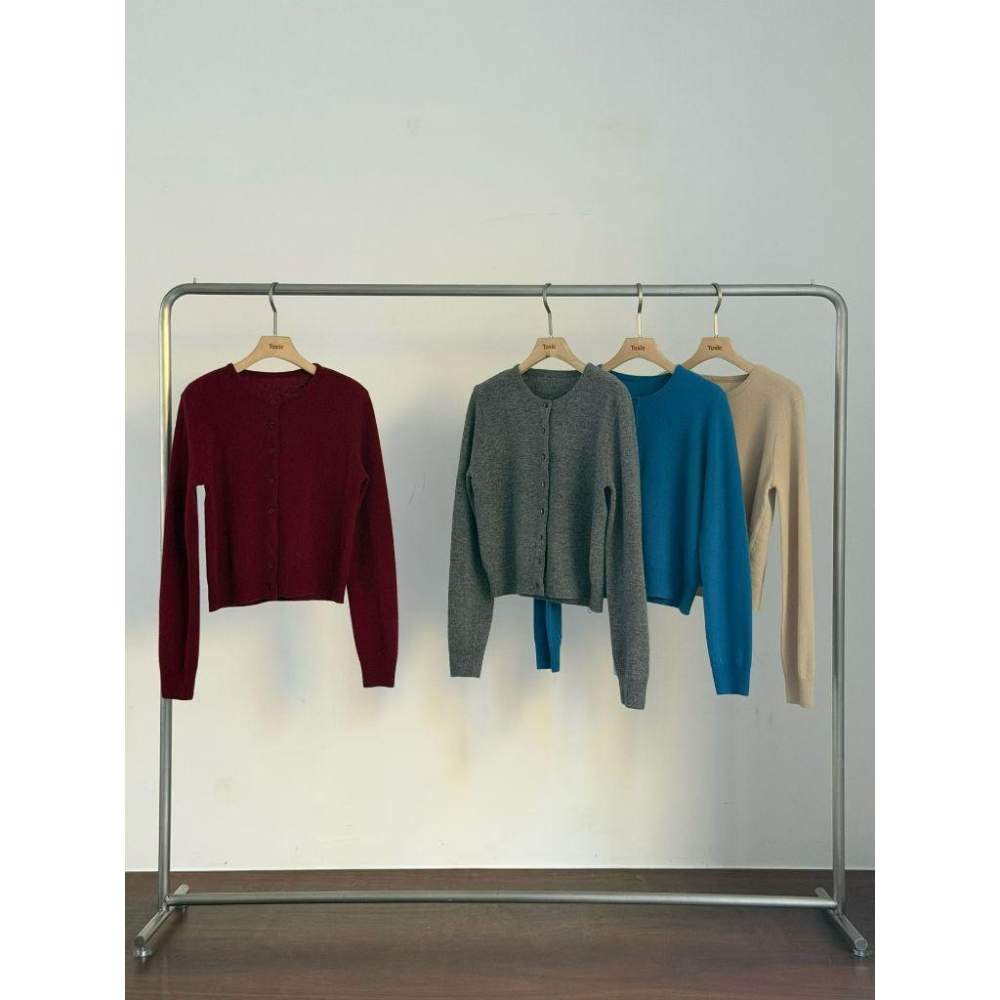 【高質感親膚】VENUSY｜正韓🇰🇷 - 韓國東大門空運直送台灣｜針織開衫外套-細節圖6