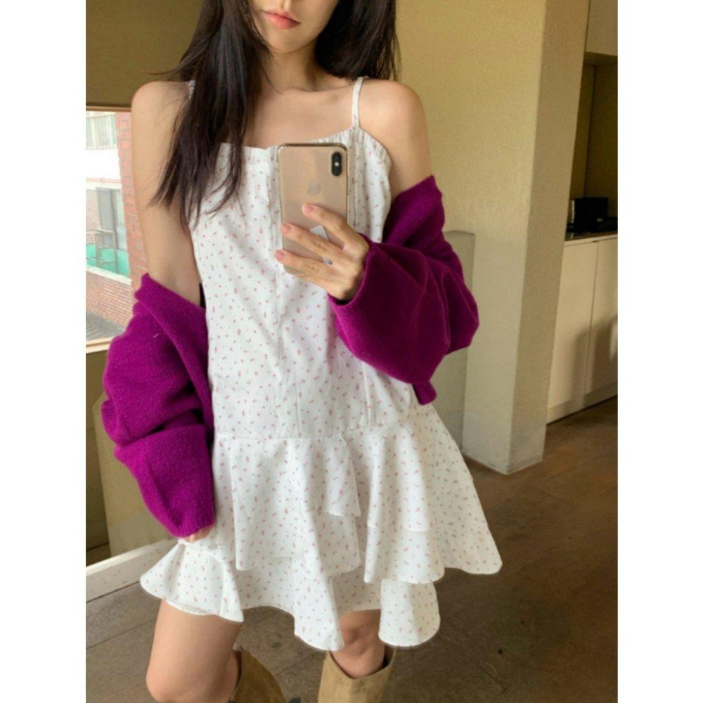 【法式碎花氛圍感】VENUSY｜正韓🇰🇷 - 韓國東大門空運直送台灣｜細肩帶碎花荷葉邊洋裝-細節圖3