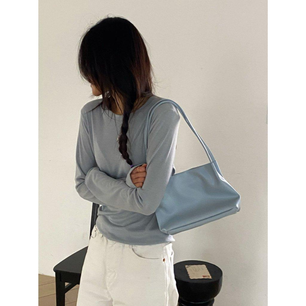 [柔軟彈性] VENUSY｜正韓🇰🇷 - 韓國東大門空運直送台灣｜素色長袖T恤 疊搭-細節圖2