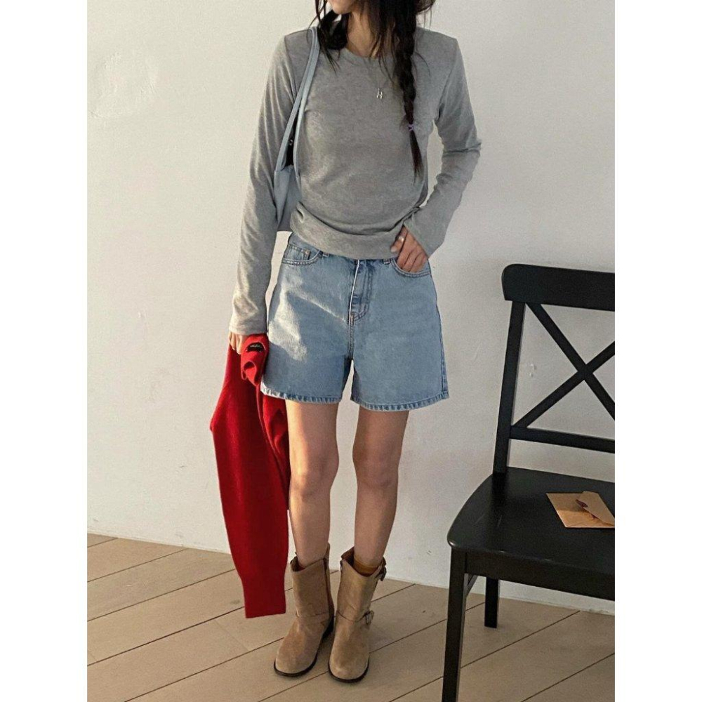 [柔軟彈性] VENUSY｜正韓🇰🇷 - 韓國東大門空運直送台灣｜素色長袖T恤 疊搭-細節圖8