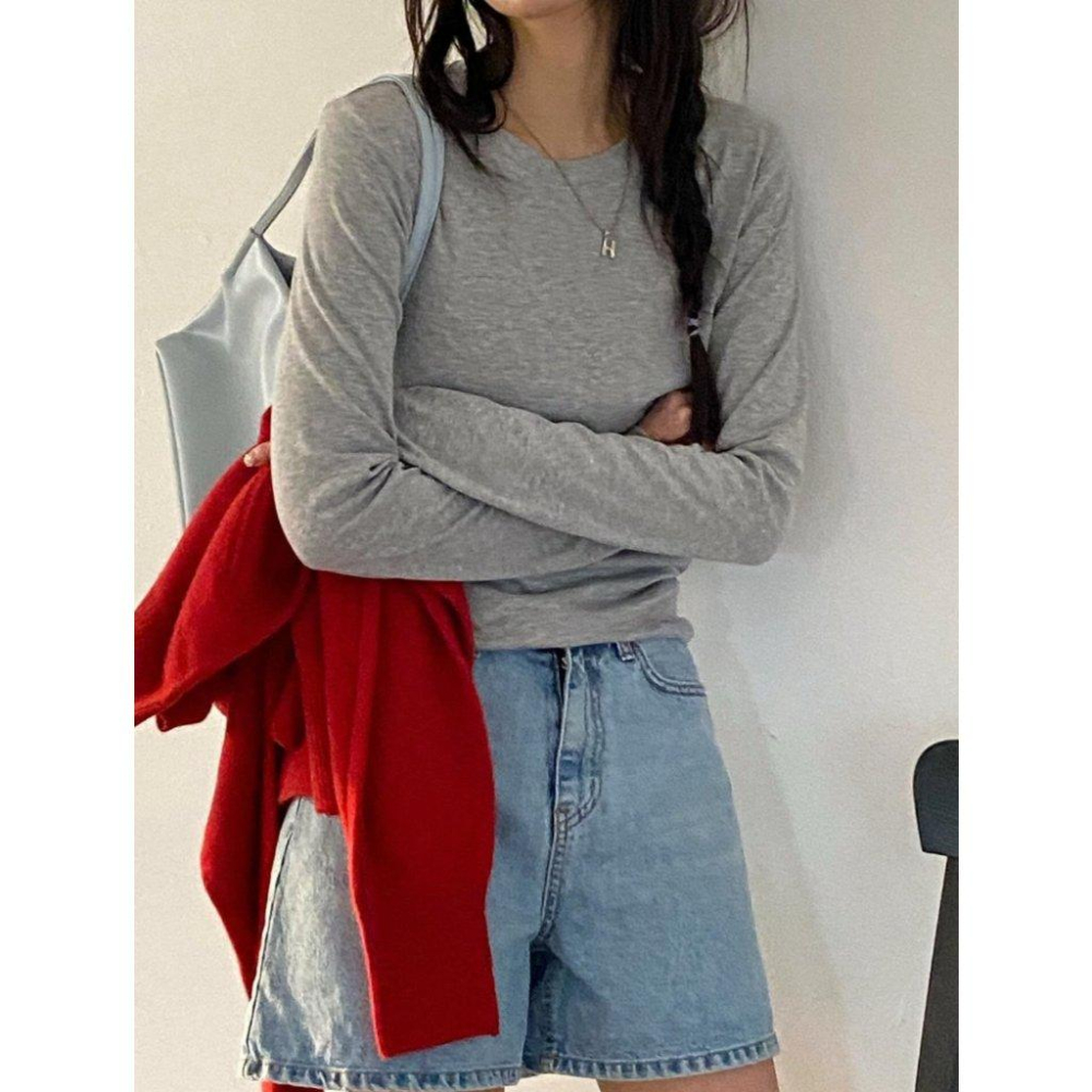 [柔軟彈性] VENUSY｜正韓🇰🇷 - 韓國東大門空運直送台灣｜素色長袖T恤 疊搭-細節圖9