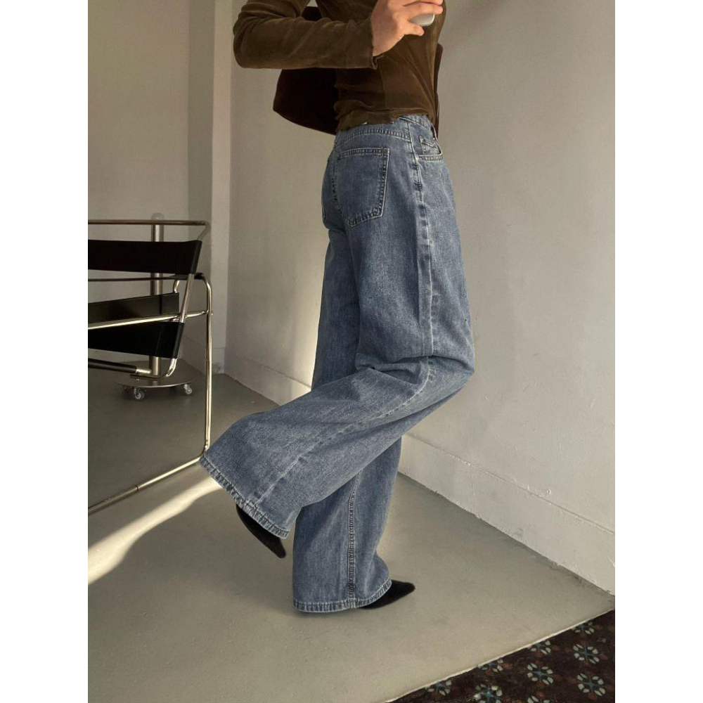 【穿上就不想換♥︎】VENUSY｜正韓🇰🇷 - 韓國東大門空運直送台灣｜日常感半寬鬆直筒牛仔褲-細節圖6