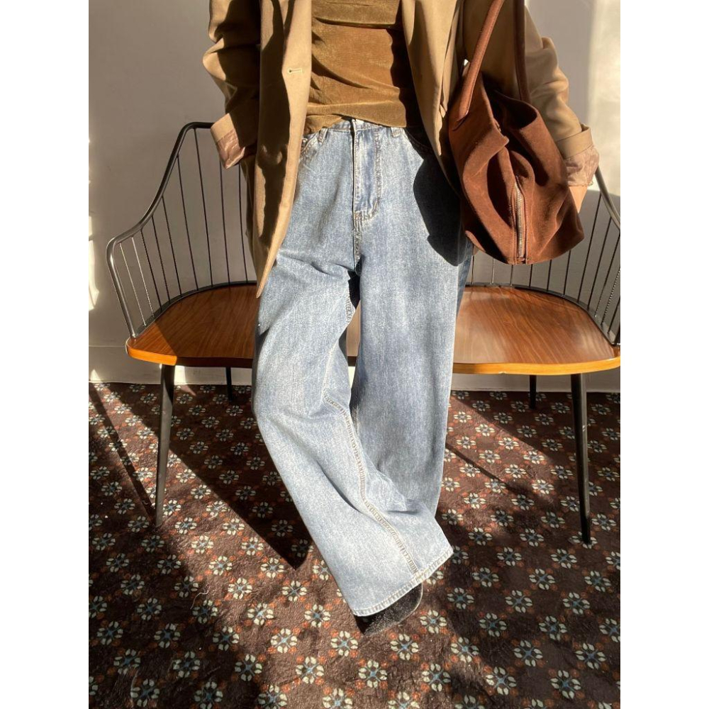 【穿上就不想換♥︎】VENUSY｜正韓🇰🇷 - 韓國東大門空運直送台灣｜日常感半寬鬆直筒牛仔褲-細節圖7