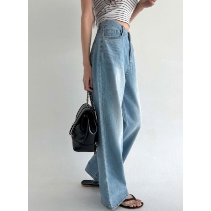 【100%純棉 薄軟款】VENUSY｜正韓🇰🇷 - DEEP ♡ 韓國熱門設計師｜飄逸寬鬆直筒牛仔褲-細節圖6