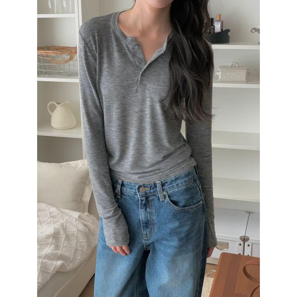 【回購率款】VENUSY｜正韓🇰🇷 - 韓國東大門空運直送台灣｜極簡鈕扣長袖T恤-細節圖5