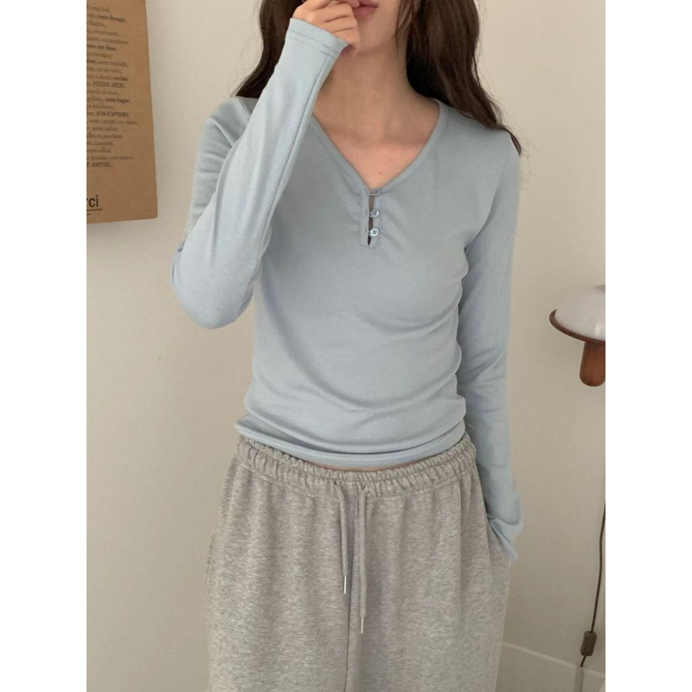 【日常高級感】VENUSY｜正韓🇰🇷 - 韓國東大門空運直送台灣｜V領鈕扣長袖T恤-細節圖5