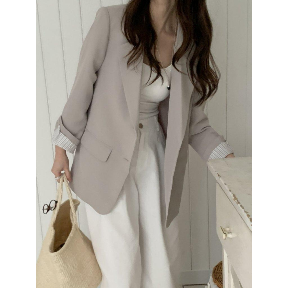 【極致抗皺・俐落垂墜】VENUSY｜正韓 - 質感微彈空氣感西裝外套．兩色入・Made in Korea-細節圖4