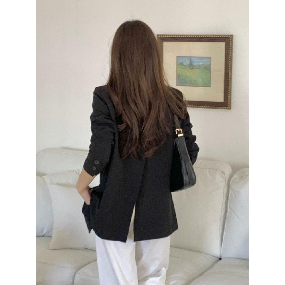 【極致抗皺・俐落垂墜】VENUSY｜正韓 - 質感微彈空氣感西裝外套．兩色入・Made in Korea-細節圖9