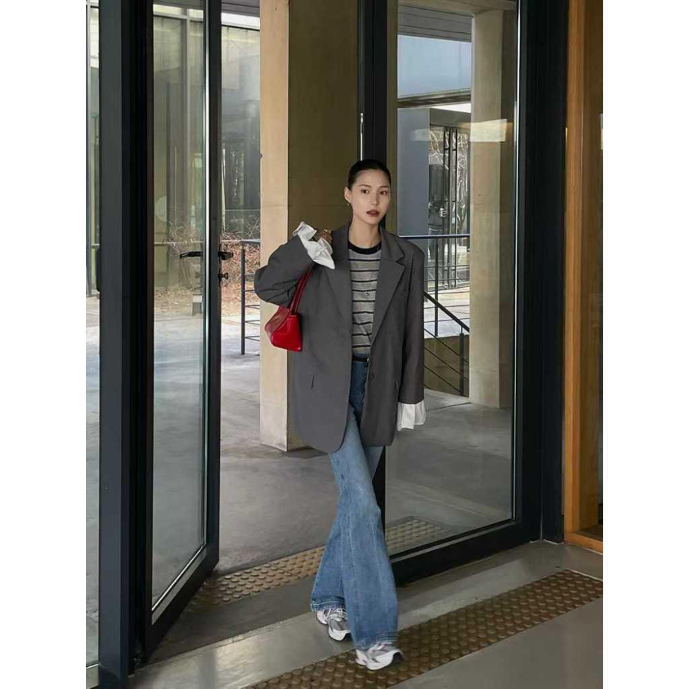 【挺闊純棉不悶】VENUSY｜正韓🇰🇷 - 復古直筒微喇牛仔褲．腿型校正-細節圖4