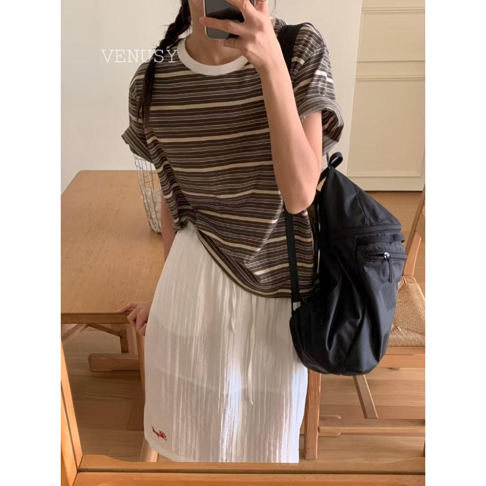 【美式復古・拼色條紋】VENUSY｜正韓 - 寬鬆拼色條紋短袖T恤．100%純棉．紅/卡其/天藍．必備基本款-細節圖5