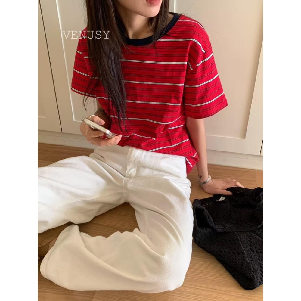 【美式復古・拼色條紋】VENUSY｜正韓 - 寬鬆拼色條紋短袖T恤．100%純棉．紅/卡其/天藍．必備基本款-細節圖7