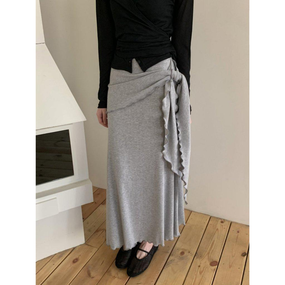 【極致柔軟・S曲線】VENUSY｜正韓 - 柔軟裹身彈力長裙．30%人造絲觸感．白/灰/黑．顯瘦必備-細節圖5