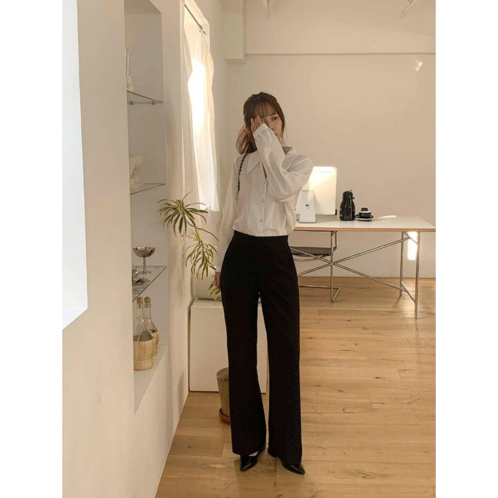 【極致彈力・修身長腿】VENUSY｜正韓 - 垂墜感微喇叭長褲．黑/米色．S-L．Made in Korea-細節圖3