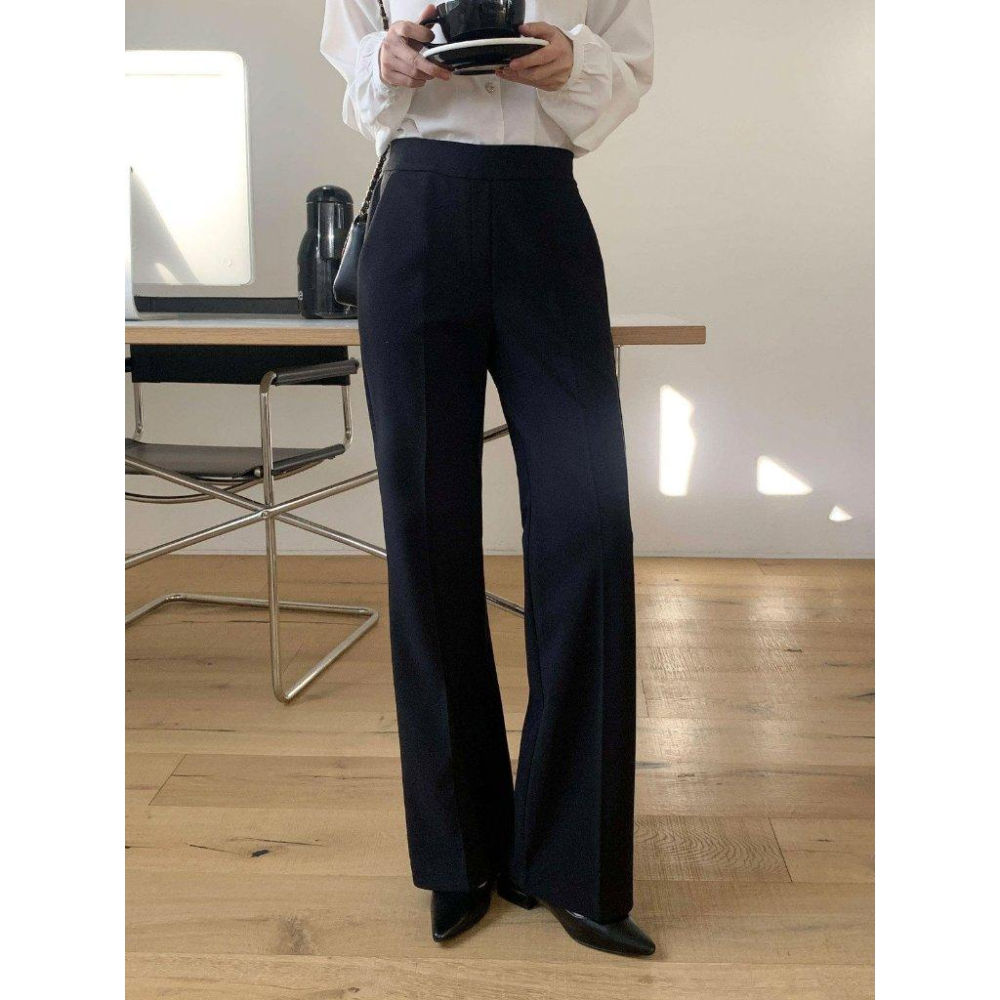 【極致彈力・修身長腿】VENUSY｜正韓 - 垂墜感微喇叭長褲．黑/米色．S-L．Made in Korea-細節圖8