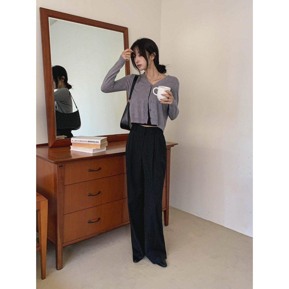 【高腰收腹・職人氣場】VENUSY｜正韓 - 隱形鬆緊細條紋西褲．不勒腰高彈力．都會ONNI必備-細節圖5