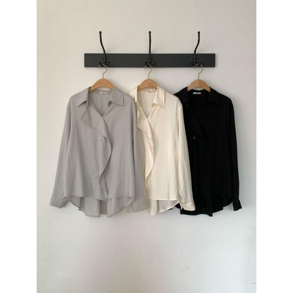 【浪漫荷葉邊・法式優雅感】VENUSY｜正韓 - 質感壓褶荷葉邊襯衫上衣．三色入・Made in Korea-細節圖6