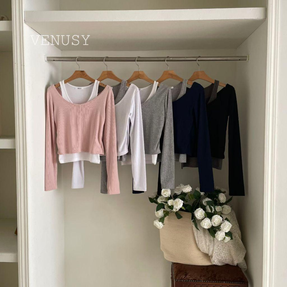 【層疊美學・視覺直角肩】VENUSY｜正韓 - 露肩羅紋假兩件上衣．修身彈力面料．春夏必備設計款-細節圖9