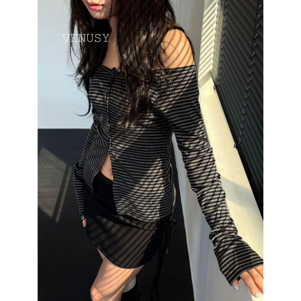 【美式休閒・視覺顯瘦】VENUSY｜正韓 - 彈力修身鈕扣長袖上衣．人造絲混紡．一字領-細節圖8