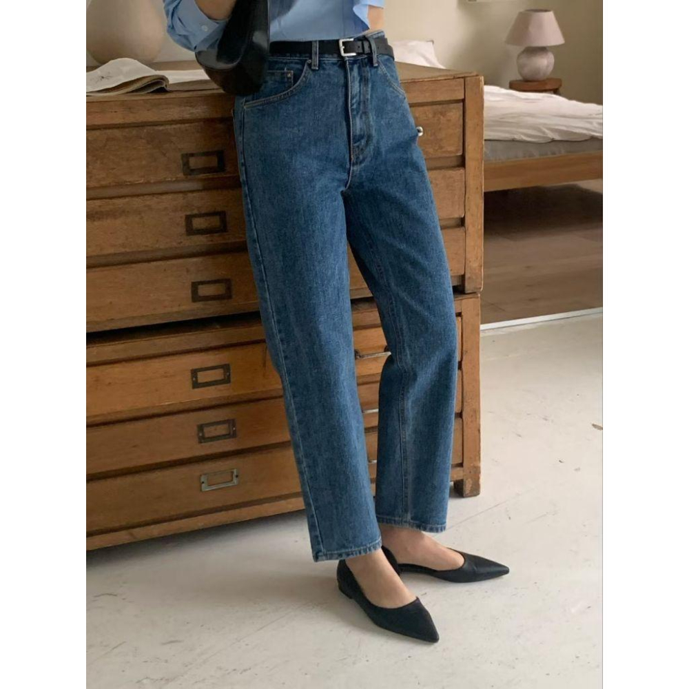 【100%純棉】VENUSY｜正韓 - 經典藍九分修身牛仔褲．S-L．輕盈透氣丹寧．Made in Korea-細節圖2