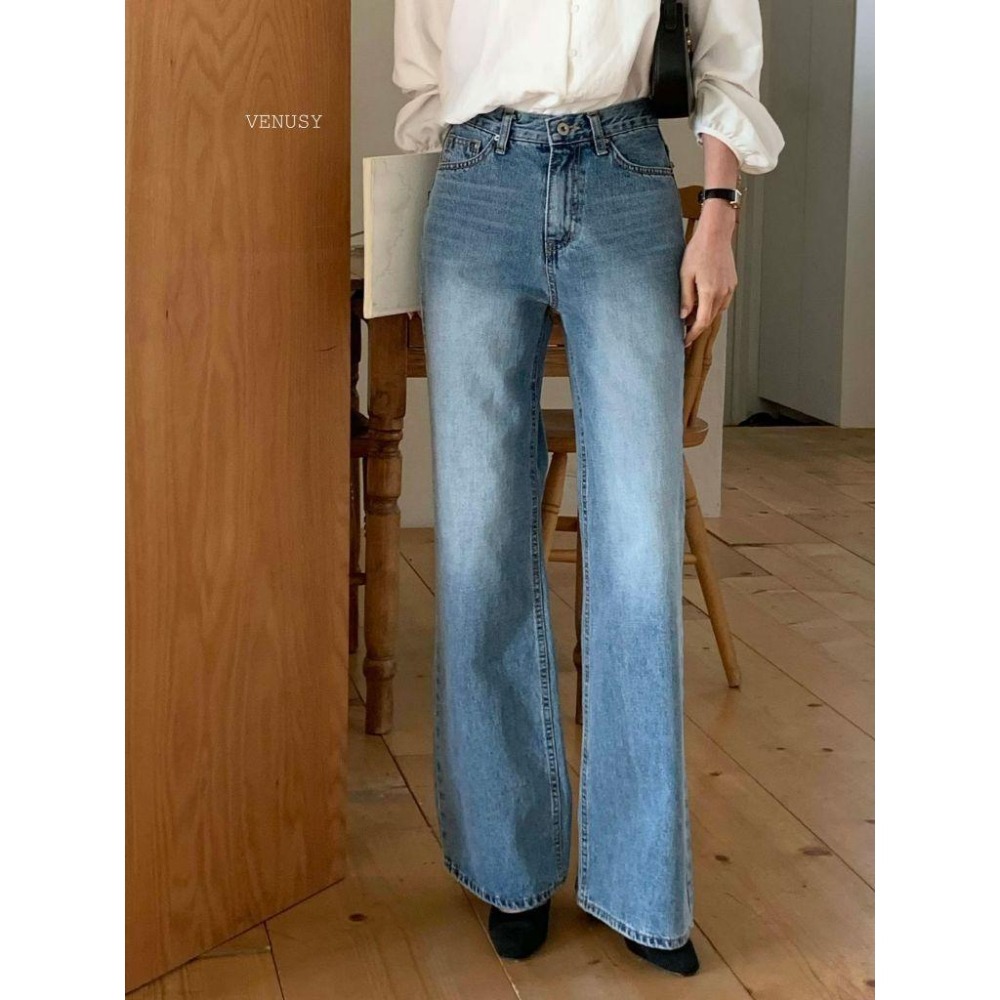 【美腿神褲・韓系簡約】VENUSY｜正韓 - 經典微喇叭牛仔褲．修身顯瘦．不挑身型．Made in Korea-細節圖4