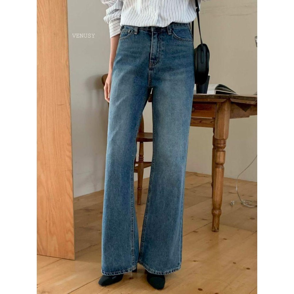 【美腿神褲・韓系簡約】VENUSY｜正韓 - 經典微喇叭牛仔褲．修身顯瘦．不挑身型．Made in Korea-細節圖8
