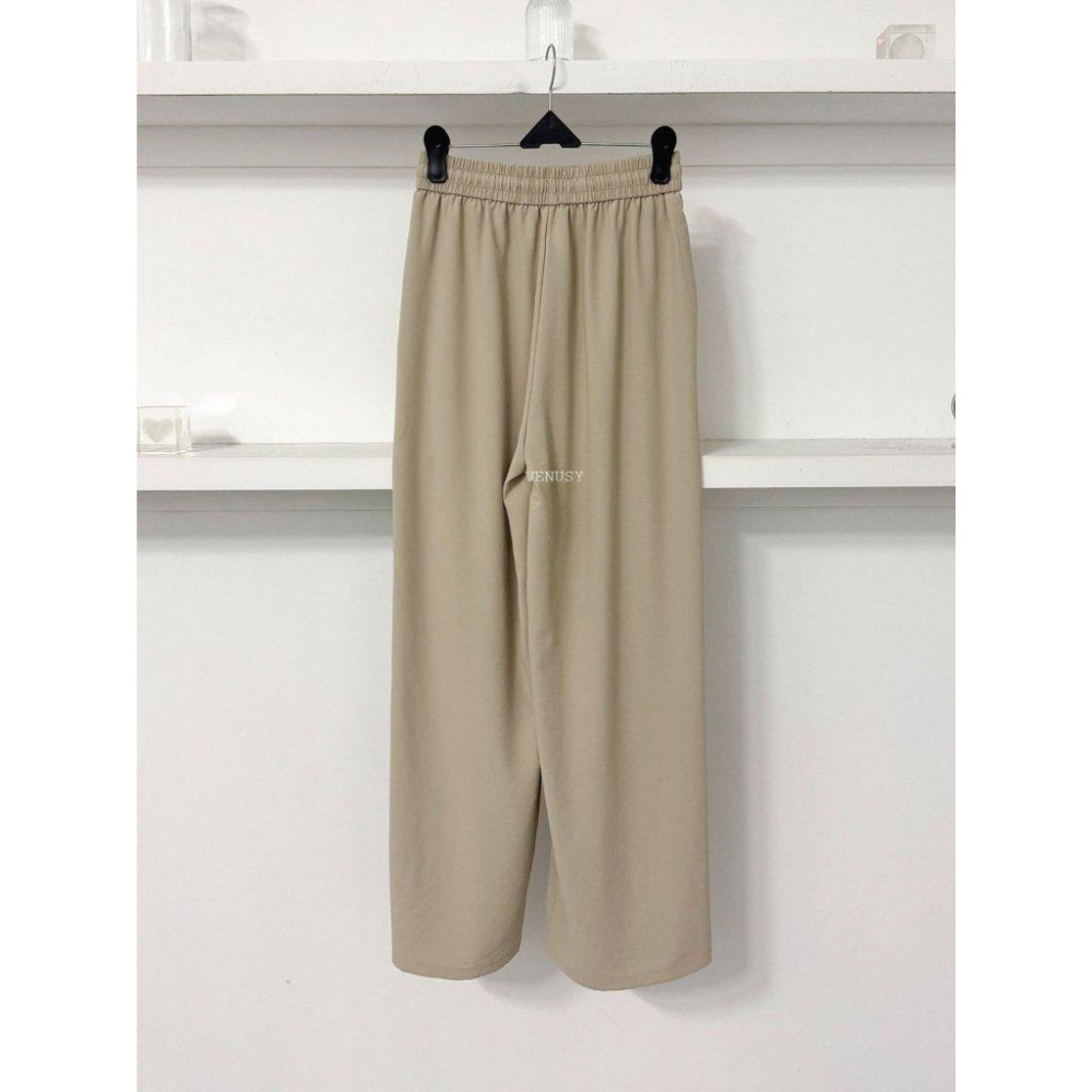 【慵懶美學・顯瘦闊腿】VENUSY｜正韓 - 高腰抽繩鬆緊長褲．修飾假胯寬．深灰/淺米/黑．Made in Korea-細節圖9