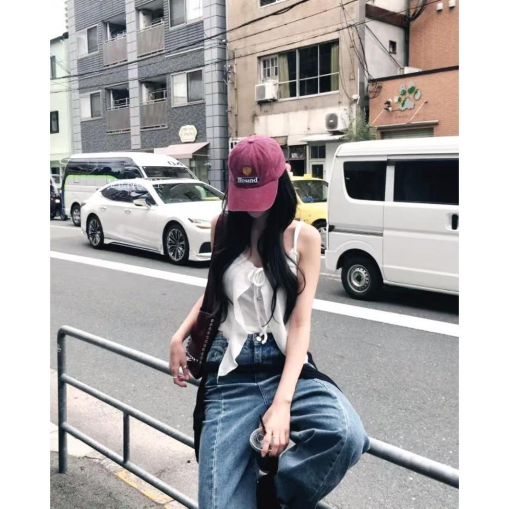 【蕾絲勾花．層次感罩衫】VENUSY｜正韓 - 蕾絲無袖外搭小背心．法式浪漫系．Made in Korea-細節圖8