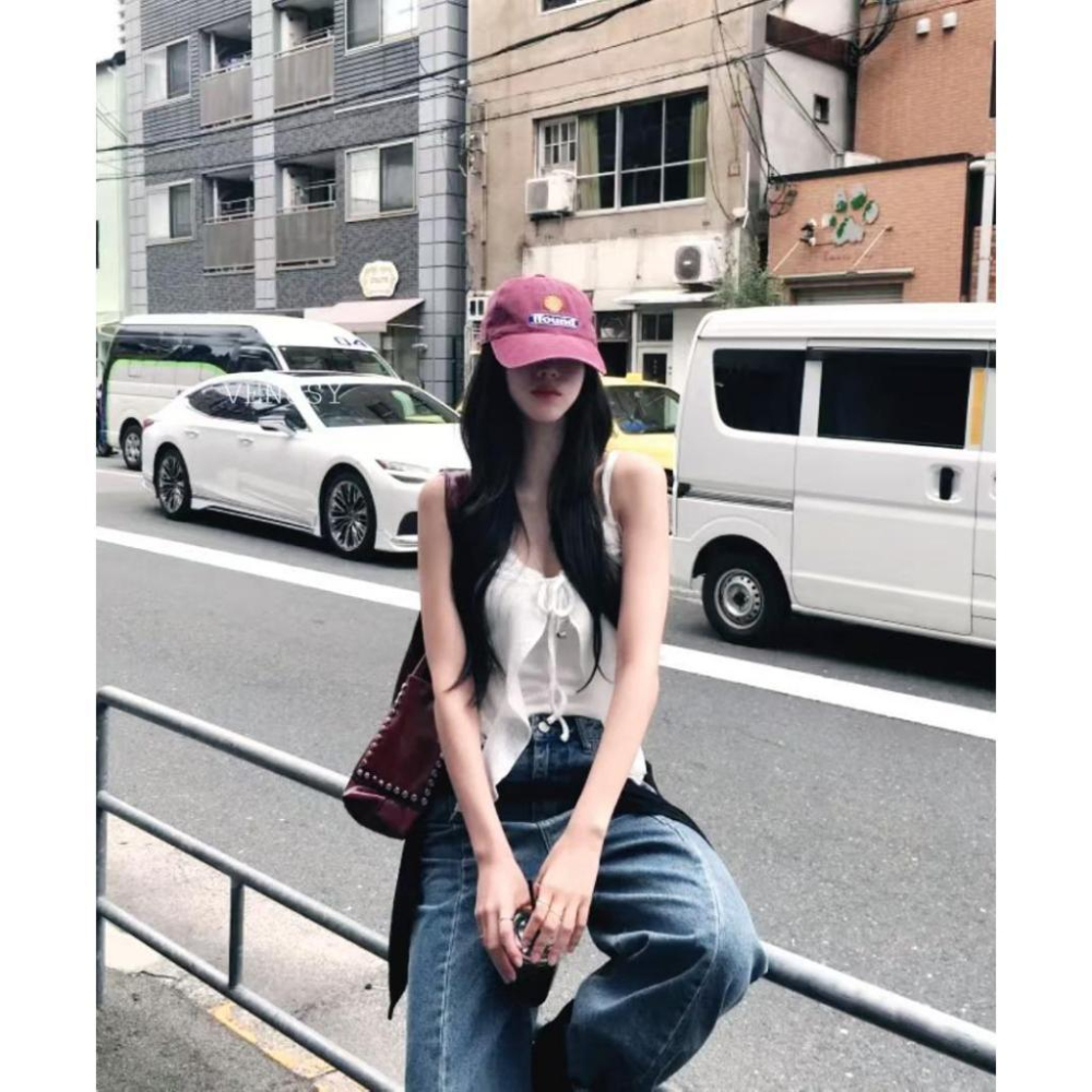 【蕾絲勾花．層次感罩衫】VENUSY｜正韓 - 蕾絲無袖外搭小背心．法式浪漫系．Made in Korea-細節圖9