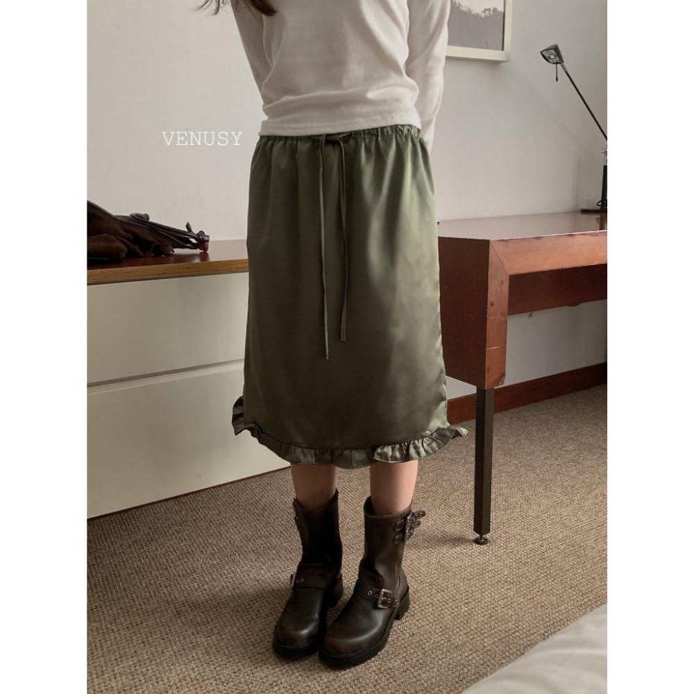 【優雅光澤】VENUSY漢南小姐｜正韓 - 緞面荷葉邊中長裙．浪漫舒適-細節圖3