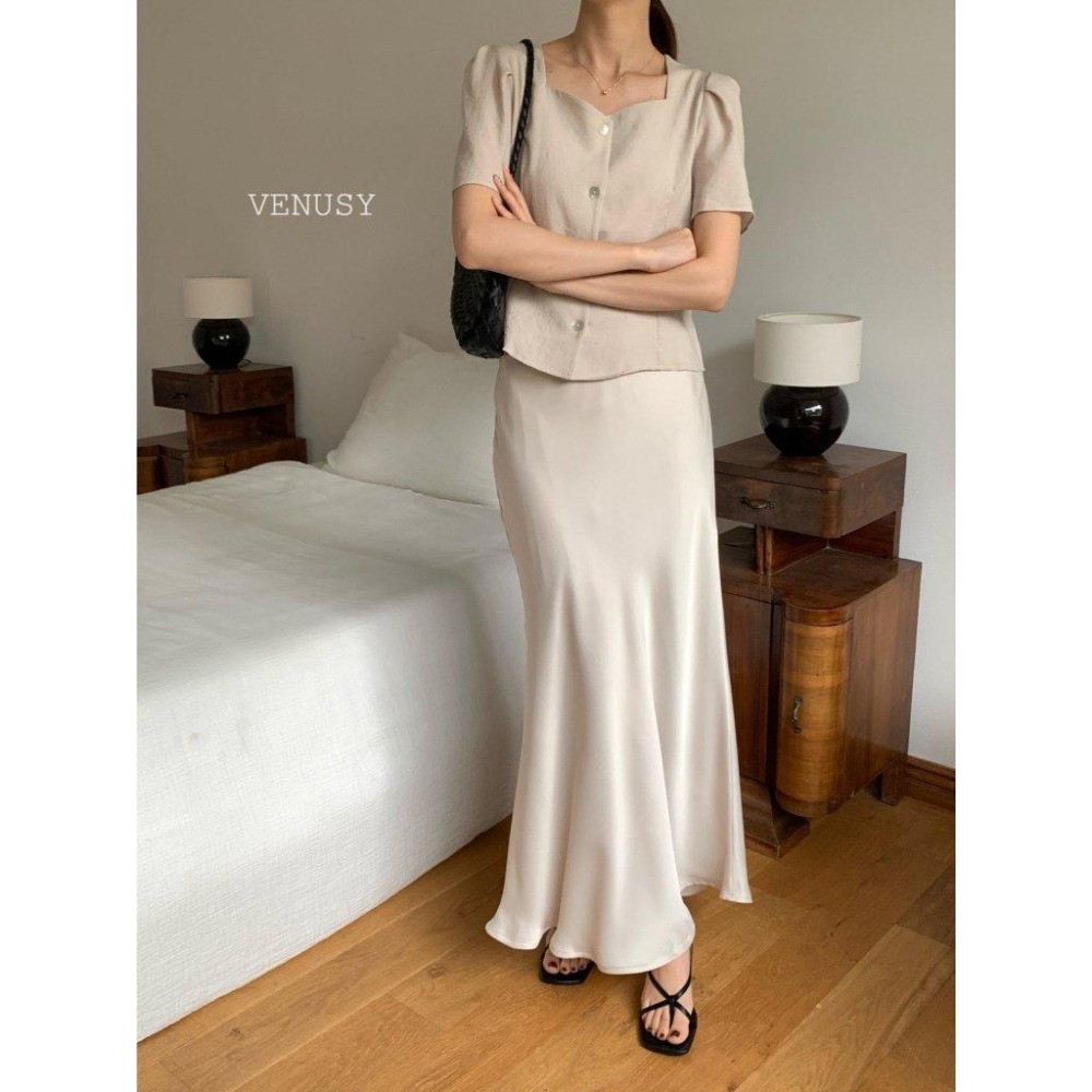 【法式優雅】VENUSY漢南小姐｜正韓 - 方領泡泡袖短袖襯衫．質感百搭上衣．兩色選-細節圖9