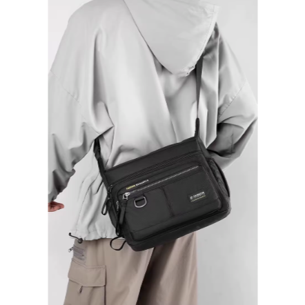 八格層防水拼接潮流側背包-細節圖6