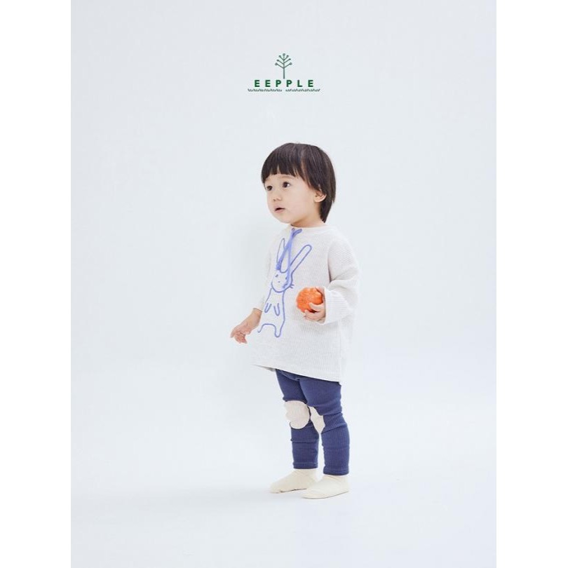 韓國 EEPPLE 小兔子插畫waffle上衣-細節圖2